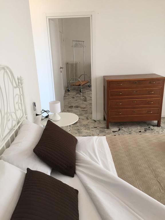 Rooms Villa Bergamo Airport Сканцорошате Экстерьер фото
